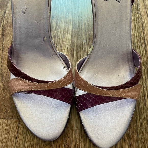 Carlos by Carlos Santana Presence Strappy Heels - Picture 2 of 6